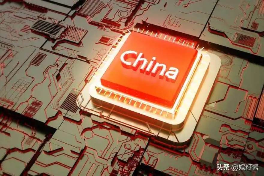 先进封装与Chiplet如何改写推理芯片的成本曲线：一份前瞻盘点