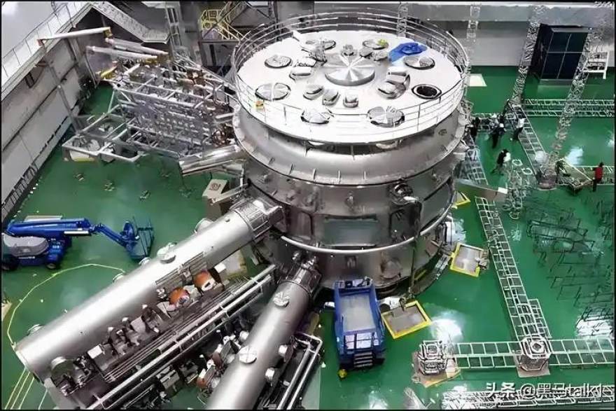 推理芯片显存带宽科普：为什么它比算力数字更影响实际体验